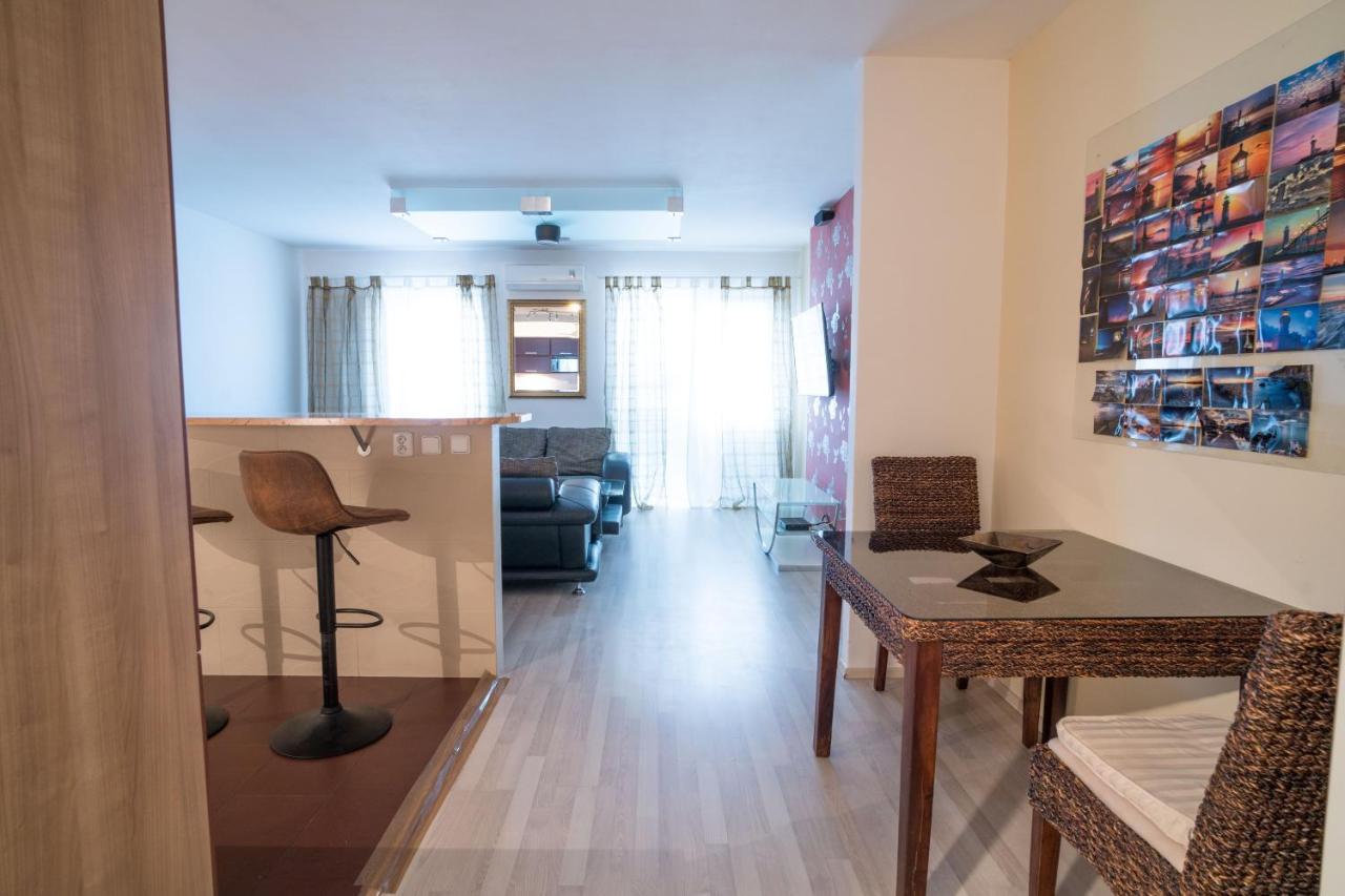 Apartment Vodni With Parking Brno Exterior foto